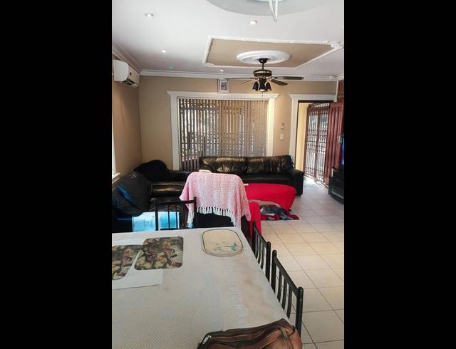 3 BEDROOM HOUSE FOR SALE IN MALVERN